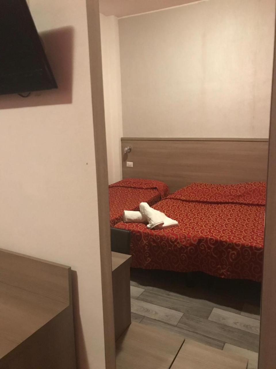 Soperga Guesthouse Милано Екстериор снимка